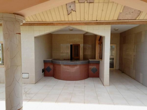 Super loge meublé au 4 ème en pleine centre ville de Cotonou
